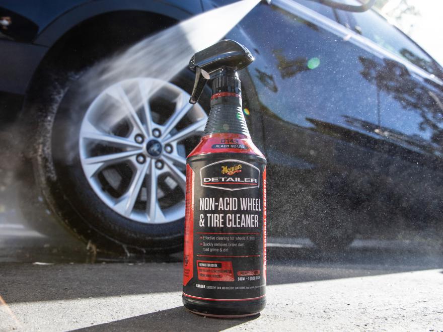 Meguiar’s Non-Acid Wheel & Tire Cleaner D143 – 946 ml (32 oz) - Image 2