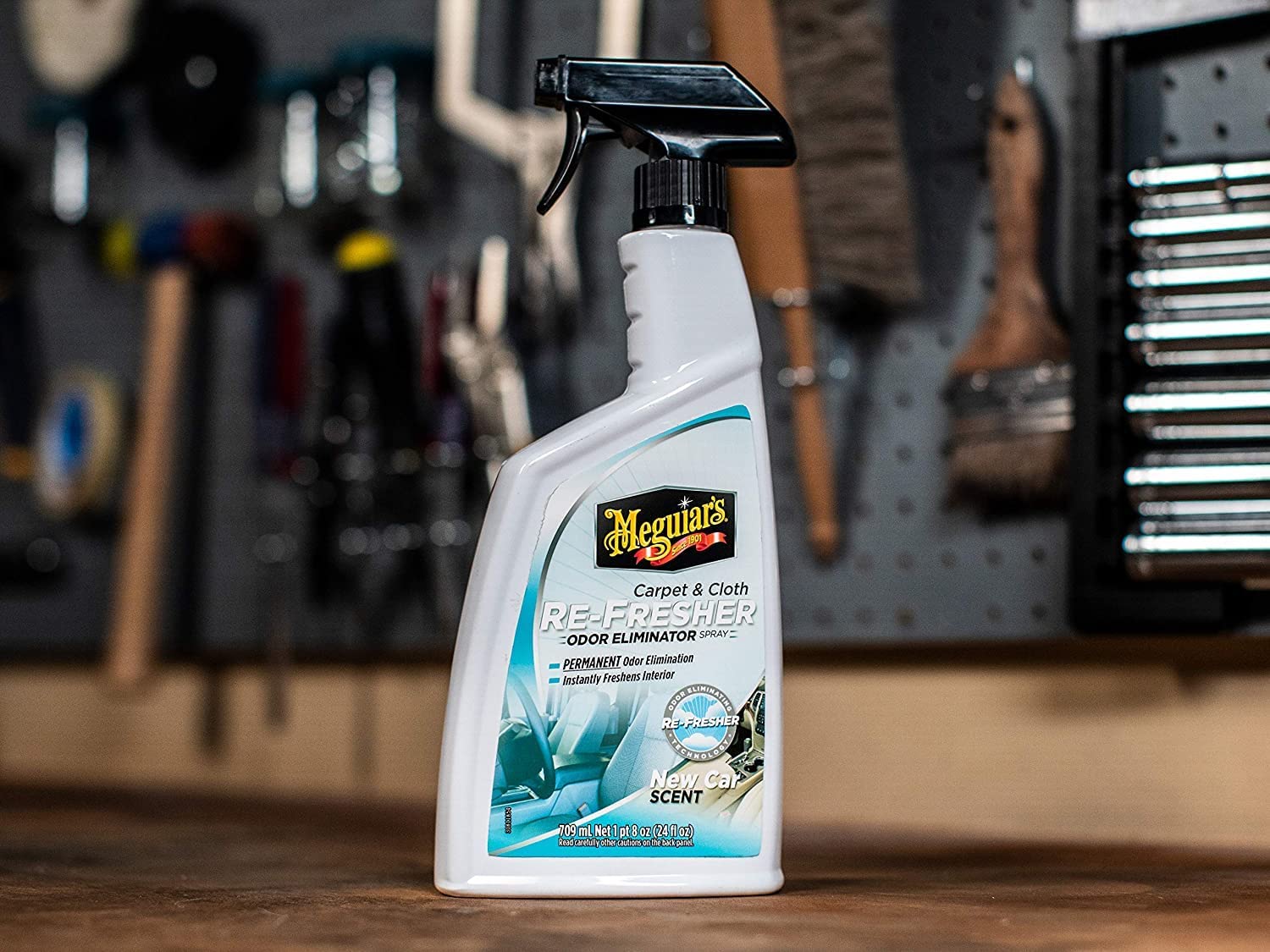 Meguiar’s Carpet & Cloth Re-Fresher – 709 ml (24 oz) - Image 2